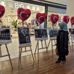 Cumhuriyet Resim Sergisi Açılışı Gerçekleştirildi - fotoğraf 2