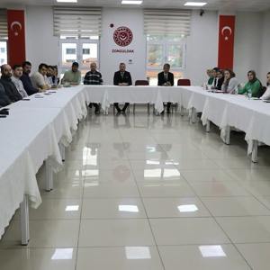 Sosyal Hizmet Merkezleri Engelli ve Yaşlı Hizmetleri Birimlerinde Görev Yapan Personele Yönelik Bilgilendirme ve Değerlendirme Eğitimi Gerçekleştirildi. - fotoğraf 1