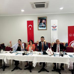 2025 Aile Yılı Kapsamında TCDD İstanbul İdari Personeline Yönelik Modüler Aile Eğitim Programı Gerçekleştirildi - fotoğraf 1