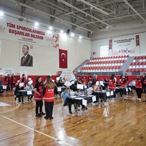 Gaziantep’te “Ailece Yarışıyoruz” Etkinliğiyle Aile Bağları Güçlendi - fotoğraf 2