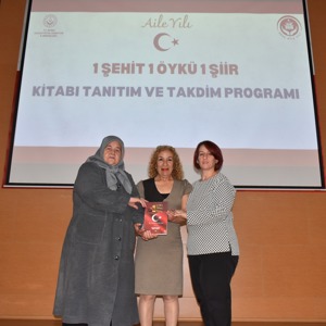 “1 Şehit, 1 Öykü, 1 Şiir” kitabının tanıtım programı gerçekleştirildi - fotoğraf 14