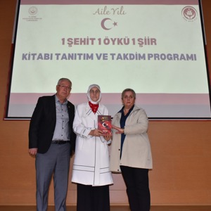 “1 Şehit, 1 Öykü, 1 Şiir” kitabının tanıtım programı gerçekleştirildi - fotoğraf 13