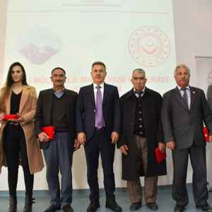 Kıbrıs Gazilerimiz İçin Milli Mücadele Madalyası ve Berat Tevcih Töreni Düzenlendi - fotoğraf 16