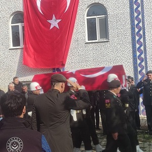 Kıbrıs Gazimiz Mehmet KARAKURT’un Cenaze Törenine Katılım Sağladık - fotoğraf 3