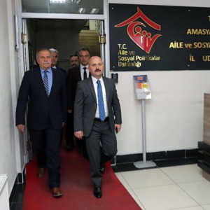 Valimiz Dr. Osman VAROL, göreve yeni başlayan İl Müdür Vekili Ahmet KIRLANGIÇ’a hayırlı olsun ziyaretinde bulundu. - fotoğraf 4