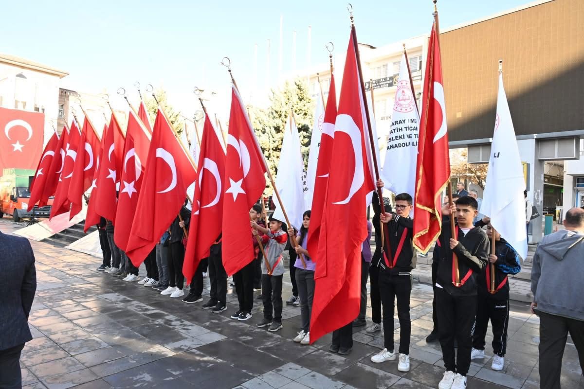 10 Kasım Atatürk’ü Anma Günü – Çelenk Sunma Töreni - fotoğraf 4