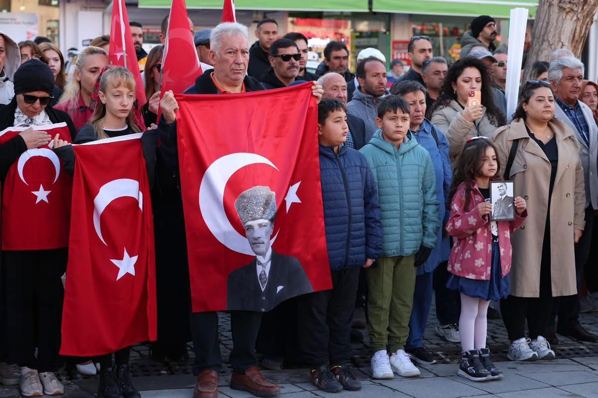 10 Kasım Atatürk’ü Anma Günü – Çelenk Sunma Töreni - fotoğraf 6