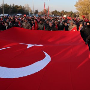 Aziziye Destanı Anma Yürüyüşü ve “Aziziye’de Bir Sabah” Tiyatro Gösterimi - fotoğraf 4