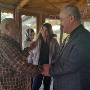 Sandıklı Hüseyin Develi Huzurevine Ziyaret - fotoğraf 1