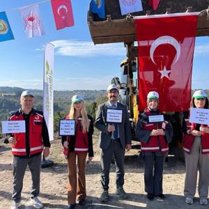 Alaplı Sosyal Hizmet Merkezi Müdürlüğü tarafından “11 Kasım Milli Ağaçlandırma Günü” Etkinliğine Katılım Sağlanmıştır. - fotoğraf 1