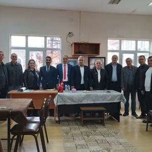 Görele’de Muhtarlarla İşbirliği Güçlendirildi: Sosyal Hizmetler Toplantısı Yapıldı - fotoğraf 2