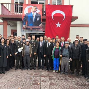 55.Mekanize Piyade Tugay Komutanlığı Personelinden Huzurevimize Anlamlı Ziyaret - fotoğraf 1