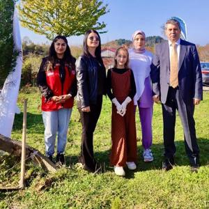 Kozlu Sosyal Hizmet Merkezi Müdürlüğü tarafından “11 Kasım Milli Ağaçlandırma Günü “Kapsamında Fidan Dikme Etkinliğine Katılım Sağlanmıştır. - fotoğraf 1