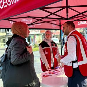 İl Genelinde Sahaya Çıkan Ekiplerimiz Mobil Sosyal Hizmet Noktalarında Farkındalık Oluşturmuş Bilgilendirme ve Broşür Dağıtımı Gerçekleştirilmiştir - fotoğraf 3