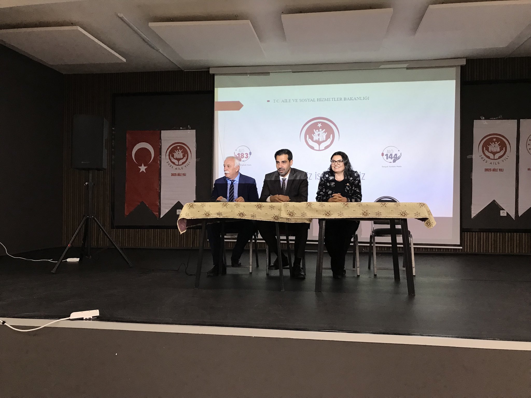 "Mahallemiz, Evimiz, Ailemiz Gücümüz" Projesi