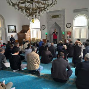 Sosyal Hizmet Merkezlerimiz Tarafından İlimiz Genelindeki Camilerde Cuma Namazı Öncesi Koruyucu ve Önleyici Hizmetlerimiz Kapsamında Farkındalık Eğitimlerimiz Devam Ediyor - fotoğraf 1
