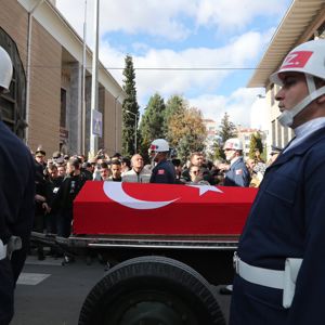 Şehit Hv. Uçk. Bkm. Üsteğmen Emre Mercan, Eskişehir’de Son Yolculuğuna Uğurlandı - fotoğraf 1