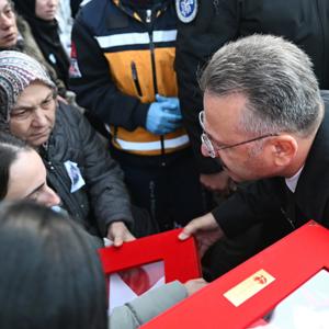 Şehit Hv. Uçk. Bkm. Üsteğmen Emre Mercan, Eskişehir’de Son Yolculuğuna Uğurlandı - fotoğraf 9