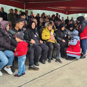 Kahraman Mehmetçiğimiz Hava Ulaştırma Uzman Çavuş Emre Sayın Törenle Karşılandı - fotoğraf 6