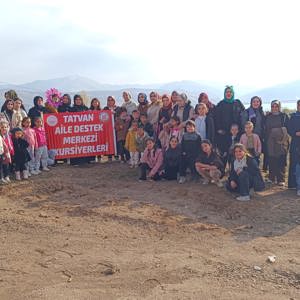 Tatvan’da Geleceğe Umut: Fidan Dikme Etkinliği - fotoğraf 2