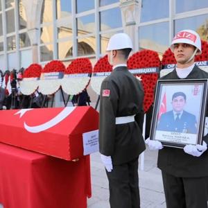 Aziz Şehidimiz Berkay KARACA Son Yolculuğuna Uğurlandı - fotoğraf 5
