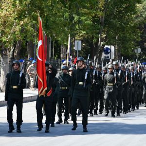 30 Ağustos Zafer Bayramı’nın 103. Yıldönümü dolayısıyla ilimizde programlar düzenlendi. - fotoğraf 3