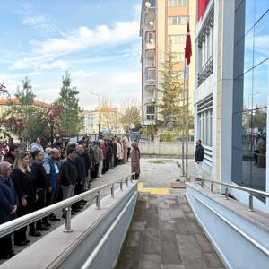 10 Kasım Atatürk’ü Anma Günü Töreni Düzenlendi - fotoğraf 1