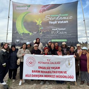 11 Kasım Milli Ağaçlandırma Günü Kapsamında Fidan Dikim Etkinliği Gerçekleştirildi - fotoğraf 7
