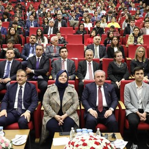TBMM Başkanı Şentop ve Bakan Selçuk, 20. Ulusal Çocuk Forumuna Katıldı - fotoğraf 3