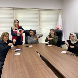 İsitme Engelli Bireyler/Müracaatcilar ile İletisim Egitimi Verildi. - fotoğraf 1