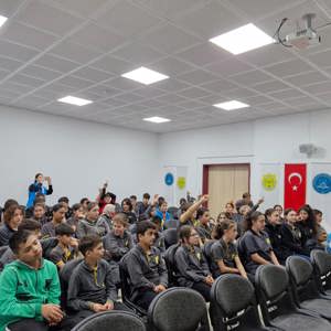 Tekkeköy Şehit Tayfun Özköse Ortaokulu’nda Ebeveyn ve Öğrencilere Yönelik Çocuk Hakları Eğitimi - fotoğraf 6