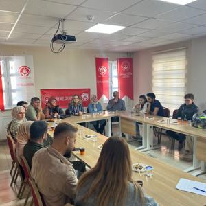 2025 Aile Yılı kapsamında, yeni evli çiftlerimiz ve tecrübeli çiftlerimiz bir araya geldi. - fotoğraf 2