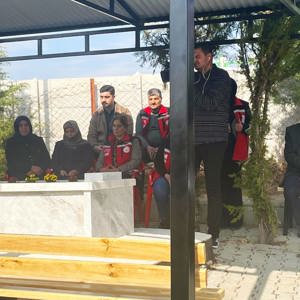 İl Müdürümüz Ömer Faruk ERGÜN ile Şehidimizin kıymetli ailesinin hanesine  gerçekleştirilen  ziyarette, Valimiz Sayın Numan HATİPOĞLU eşlik etti. - fotoğraf 3