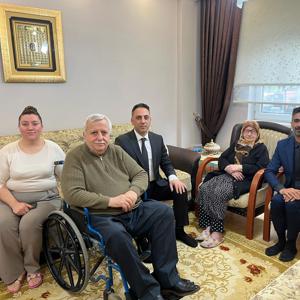İl Müdürümüz Harun TOHUMCU, Edirne Gençlik ve Engellileri Destekleme Derneği'ne Ziyaret Gerçekleştirdi. - fotoğraf 1