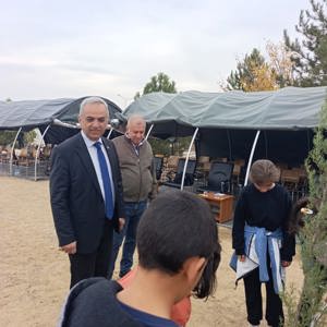 Elazığ 8. Kolordu Komutanlığı'nın 11 Kasım Milli Ağaçlandırma Günü kapsamında düzenlemiş oldukları fidan dikme etkinliğine İl Müdürümüz Ömer Faruk ERGÜN, kıymetli çocuklarımız ile birlikte katılım sağladı. - fotoğraf 9