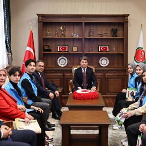 20 Kasım Dünya Çocuk Hakları Günü Sayın Valimiz Önder BAKAN'ı ziyaret. - fotoğraf 1
