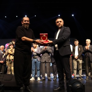 Medd-up Sahne Gösterisi, Şehit Yakınları ve Gaziler Genel Müdürlüğümüz Koordinasyonunda İstanbul’da Gerçekleştirildi - fotoğraf 7