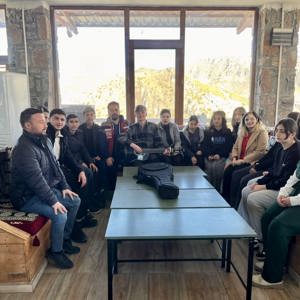Okul Destek Projesi Kapsamında Çocuklara Gezi Programı - fotoğraf 1