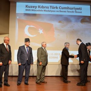Edirne İlimizde İkamet Eden Kıbrıs Gazilerimize  “Milli Mücadele Madalyaları” Tevcih edildi - fotoğraf 44