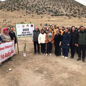 2025 Aile Yılı Kapsamında Nevşehir’de 11 Kasım Milli Ağaçlandırma Günü Etkinliği Gerçekleştirildi - fotoğraf 6