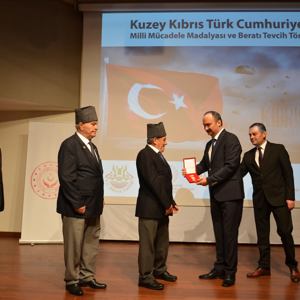 Edirne İlimizde İkamet Eden Kıbrıs Gazilerimize  “Milli Mücadele Madalyaları” Tevcih edildi - fotoğraf 49