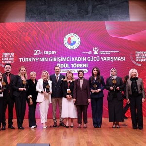 Bakanımız Göktaş, "Türkiye'nin Girişimci Kadın Gücü Yarışması Ödül Töreni"nde konuştu - fotoğraf 5