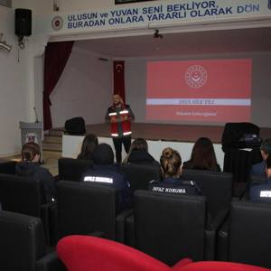 Aile Yılı Kapsamında Ceza İnfaz Kurumu Personeline Eğitim Düzenlendi - fotoğraf 1