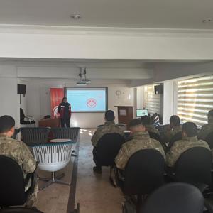İlimiz Genelindeki Askeri ve Jandarma Birliklerine Yönelik Aile Eğitim Programlarımız Aralıksız Devam Ediyor - fotoğraf 2
