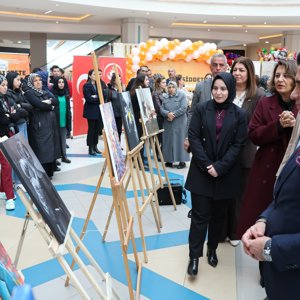“25 Kadın 25 Hikâye” Resim Sergisi ve Tanıtım Etkinlikleri - fotoğraf 2