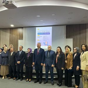 Kadına Yönelik Şiddetle Mücadelede Güç Birliği: Farkındalık Paneli Gerçekleştirildi - fotoğraf 3