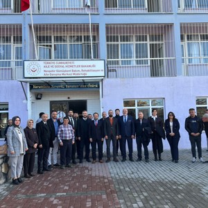 İl Müdürümüz Mahmut Selçuk, Müdür Yardımcılarımız, Kuruluş Müdürlerimizle Değerlendirme Toplantısı Gerçekleştirdi - fotoğraf 8