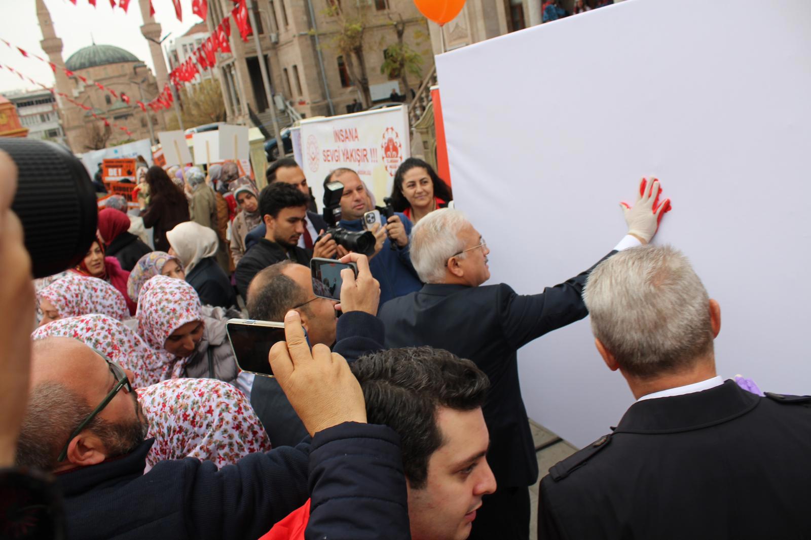 25 Kasım Kadına Yönelik Şiddete Karşı Uluslararası Mücadele Günü - fotoğraf 5