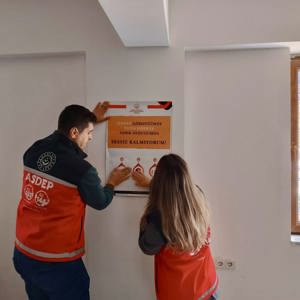 Şemdinli 25 Kasım Kadına Yönelik Şiddete Karşı Uluslararası Mücadele Günü - fotoğraf 1