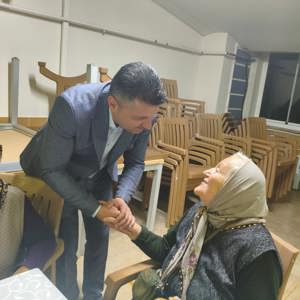 Çocuk Evlerimizdeki yavrularımızla huzurevimizin değerli sakinlerini buluşturduk. - fotoğraf 1